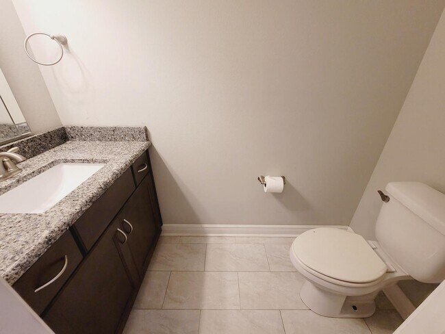 Building Photo - 2508 Goldenrod Wy