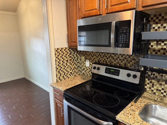 Building Photo - 2315 ½ N Gatewood Ave – Oklahoma City, OK ...