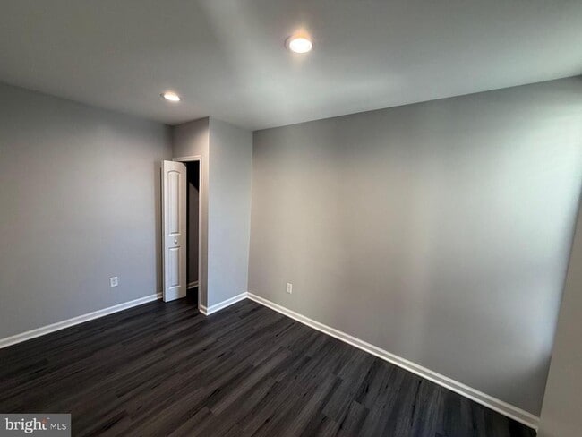 Building Photo - 38 N Redfield St