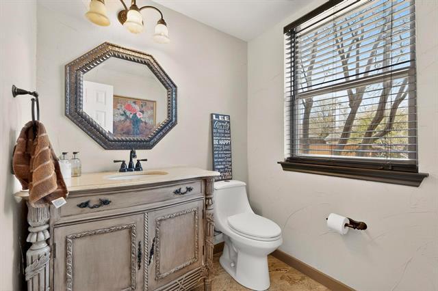 Building Photo - 5213 Quail Creek Dr