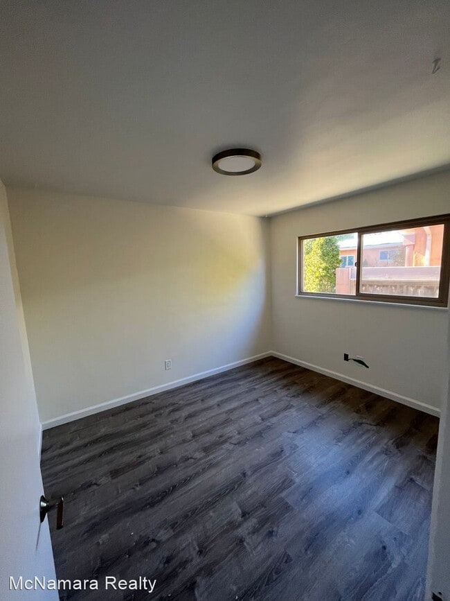 Building Photo - 3 br, 2 bath House - 282 Luneta Drive