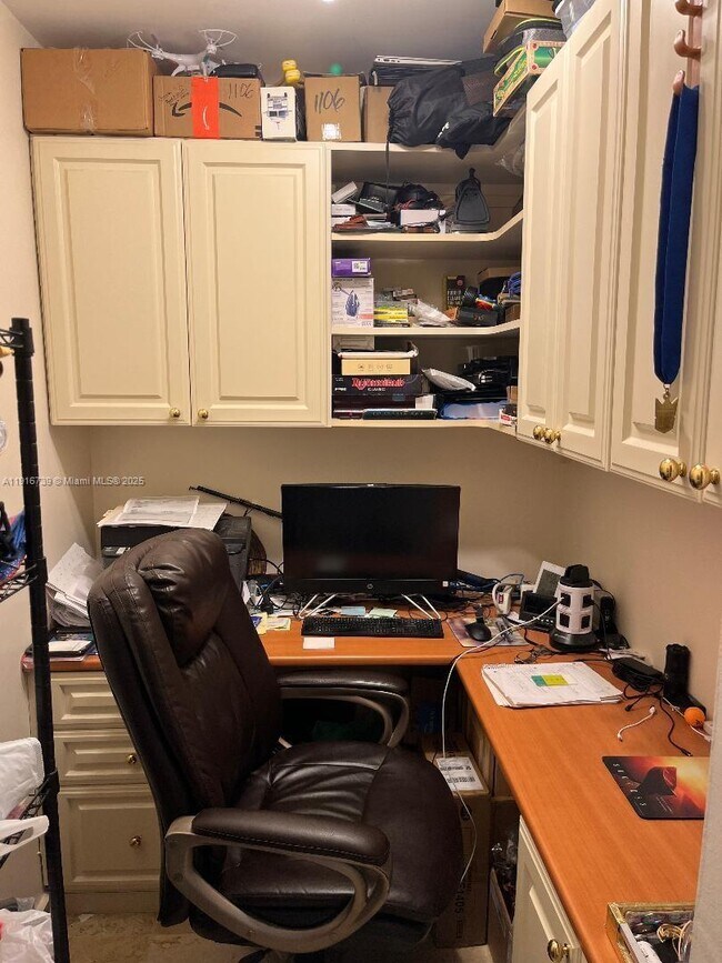 Building Photo - 2301 S Ocean Dr