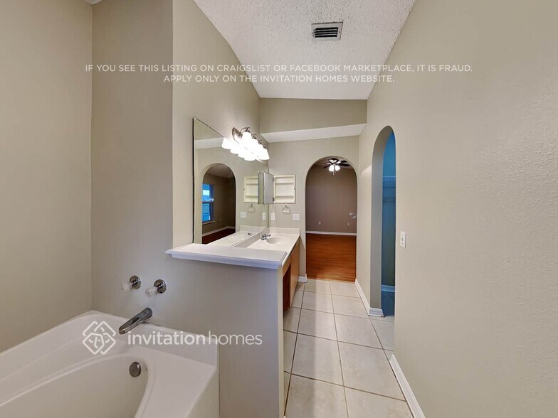 Building Photo - 4509 Arizona Sun Ct
