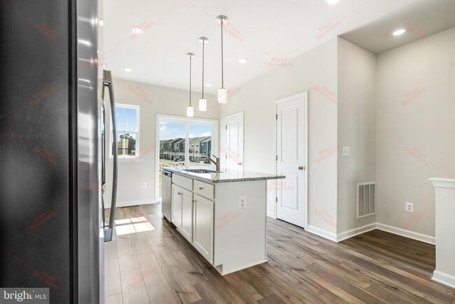 Building Photo - 44 Brookfield Mews