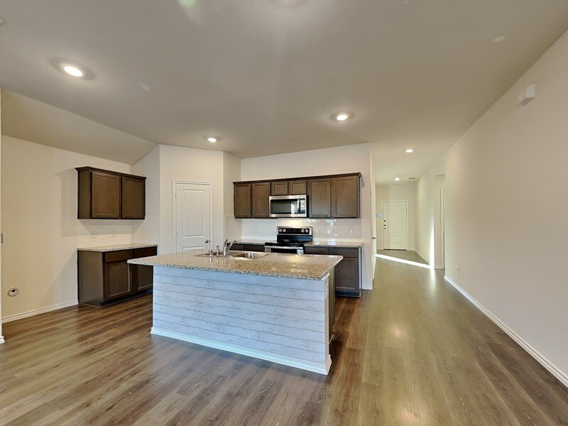 Building Photo - 116 Easy Goer Trl