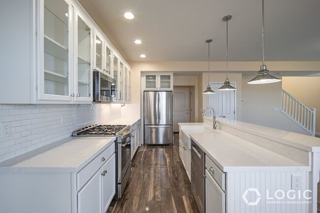 Building Photo - Stunning Home in Lehi!!