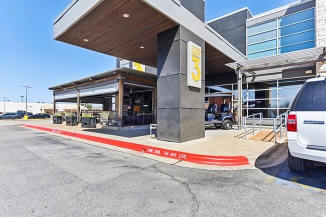 Building Photo - 7801 Shoal Creek Blvd