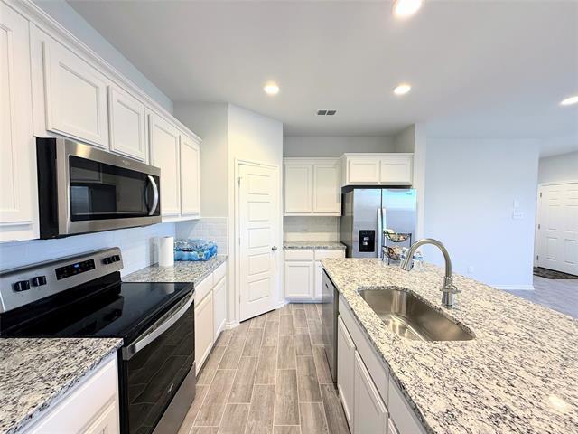 Building Photo - 2011 Winecup Dr