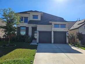 Building Photo - 221 Bauer Lp