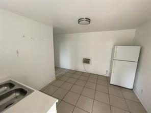 Building Photo - 4609 Milburn Ln