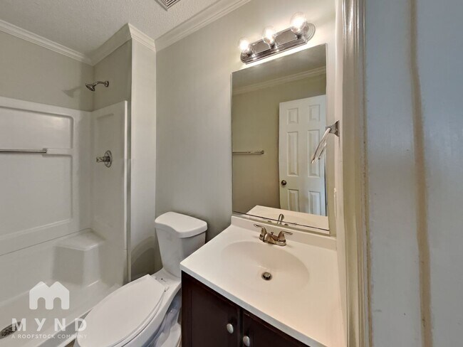 Building Photo - 123 Pay Day Ln