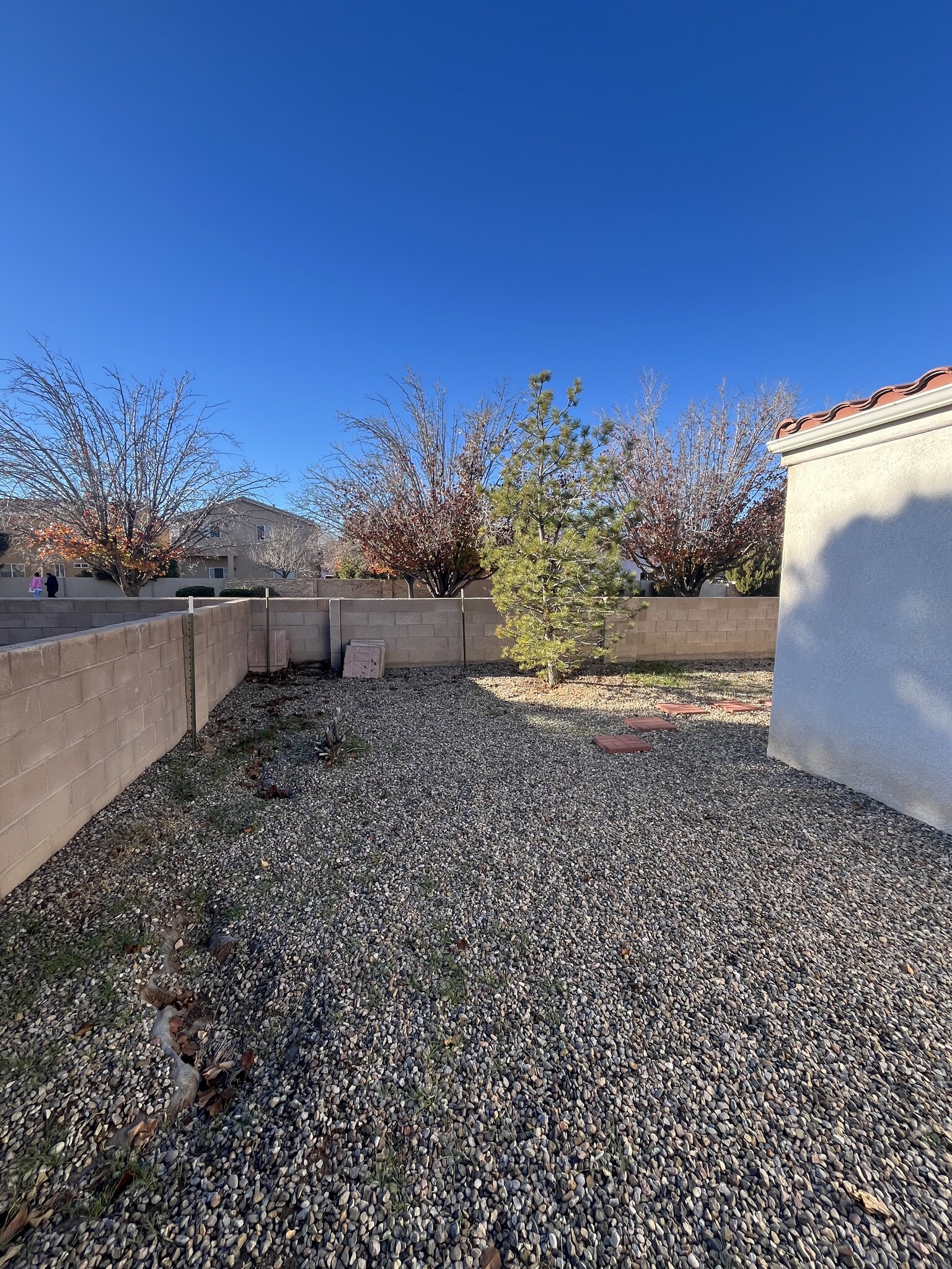 Building Photo - 1301 Villa Chamisa NE