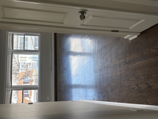 Building Photo - 5619 N Menard Ave