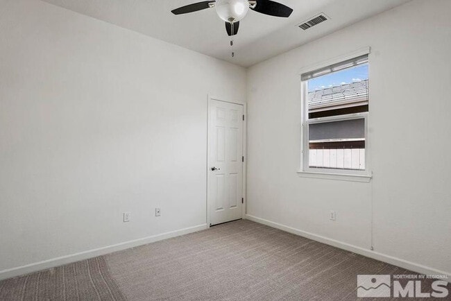 Building Photo - 10772 Ridgebrook Dr