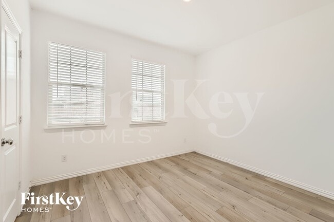 Building Photo - 5233 Rockrose Ln