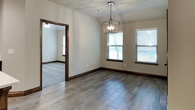 Building Photo - 7055 Richardson Ct