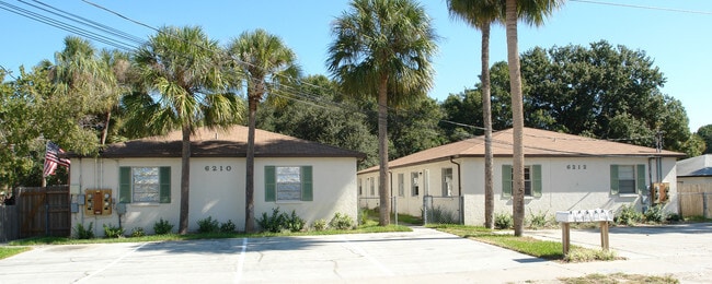 Primary Photo - 6210-6212 S Macdill Ave
