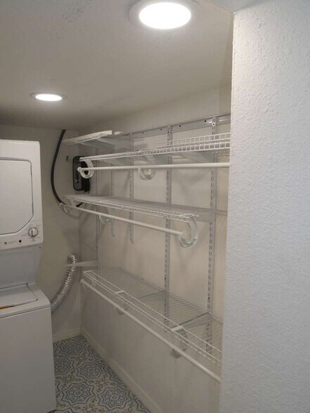 Building Photo - 13115 3rd St E