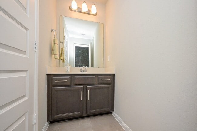 Building Photo - 11430 Cypress Birch Ct