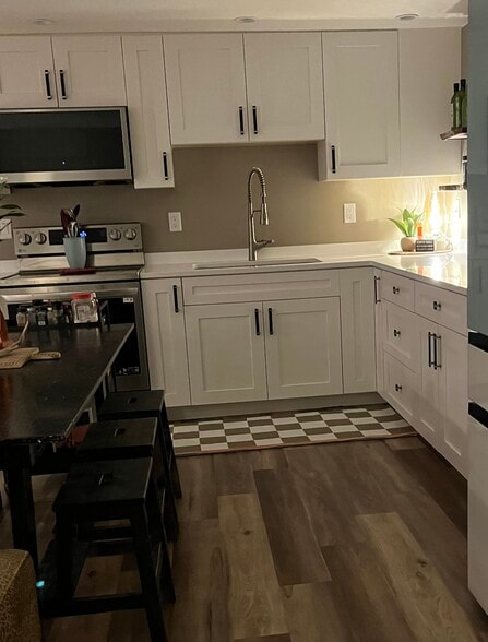 KITCHEN - 1220 Carroll Rd