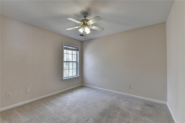 Building Photo - 100 Hawnley Trace