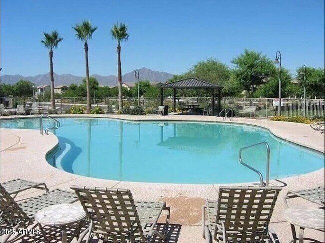 Building Photo - 7709 S 63rd Dr