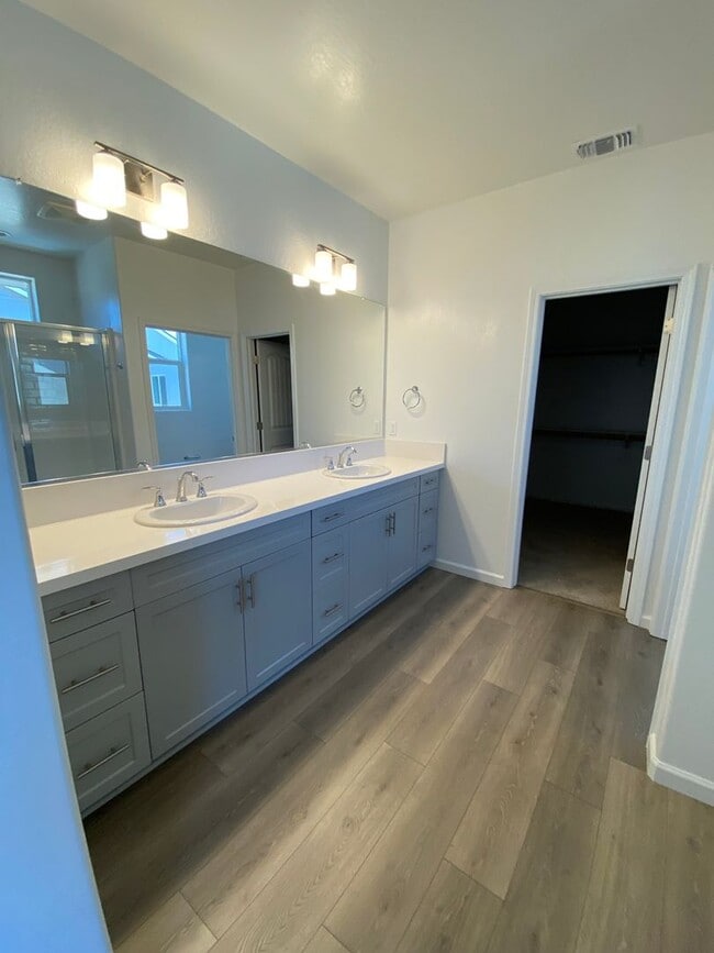 Building Photo - Be the First to Live in This Stunning New ...