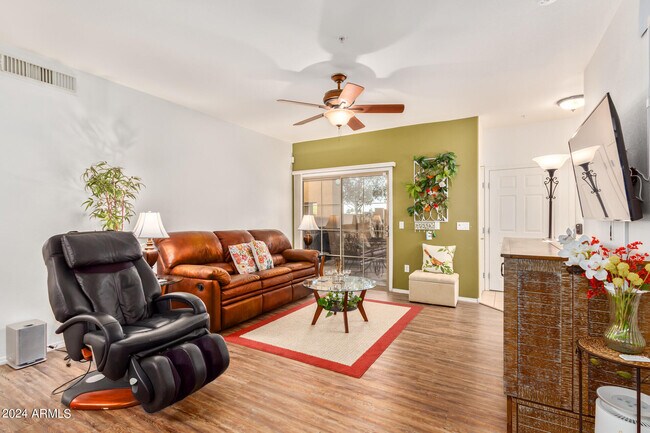 Building Photo - 10136 E Southern Ave