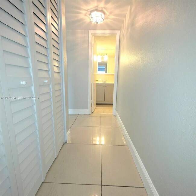 Building Photo - 301 NW 177th St