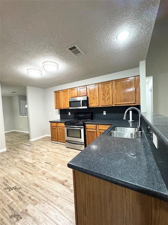 Building Photo - 406 Beverly Ln