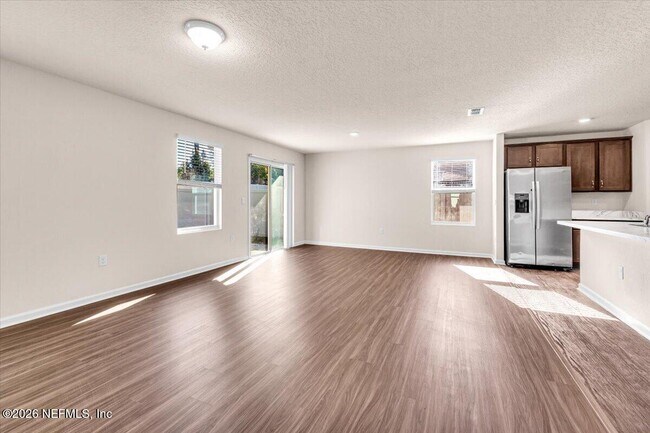 Building Photo - 2262 Willow Springs Dr