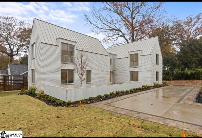 Building Photo - 911 Rutherford Rd