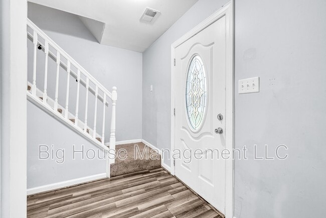 Building Photo - 4536 Reeves Pl