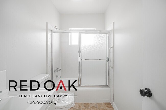 Building Photo - 1365 Orange Grove Ave