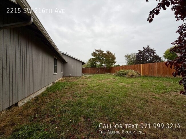 Building Photo - 2215 SW 216th Ave
