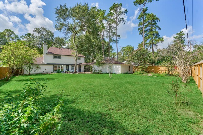 Building Photo - 6214 Fawnwood Dr