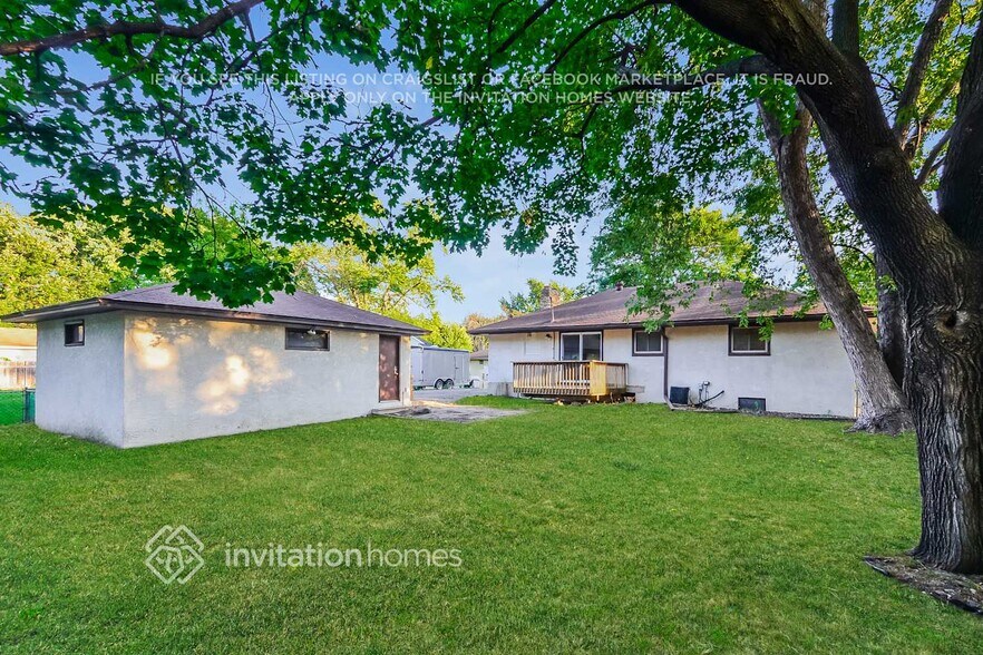 Building Photo - 5814 Pearson Dr