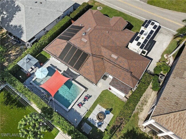 Building Photo - 10990 Goodwin St