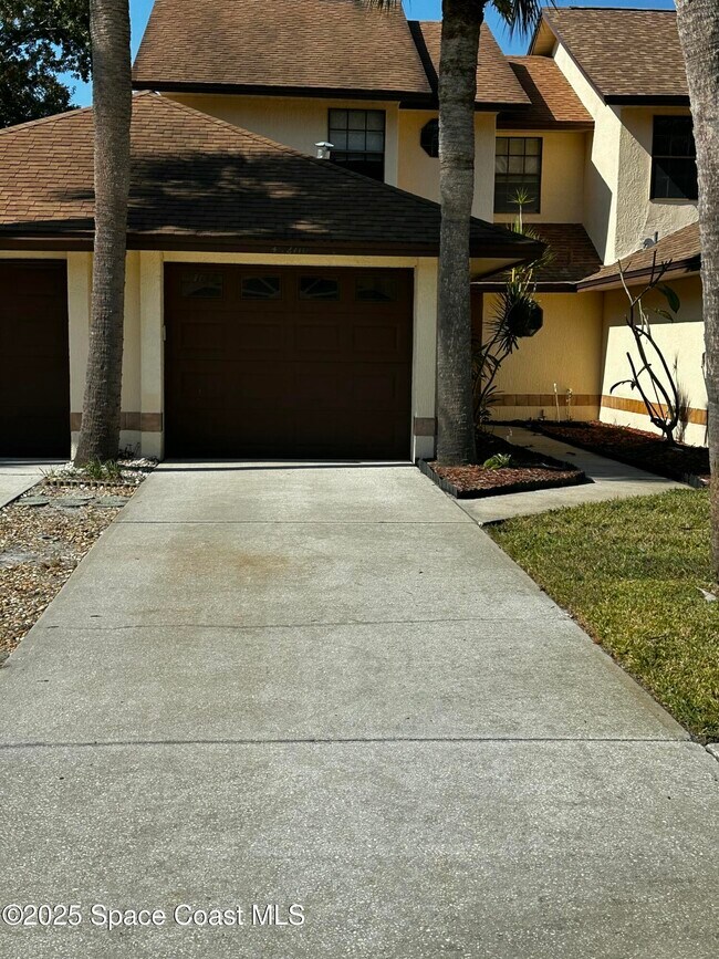 Building Photo - 2710 Park Pl Blvd