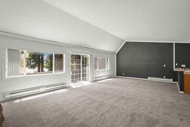 Building Photo - Golf Coarse Complex