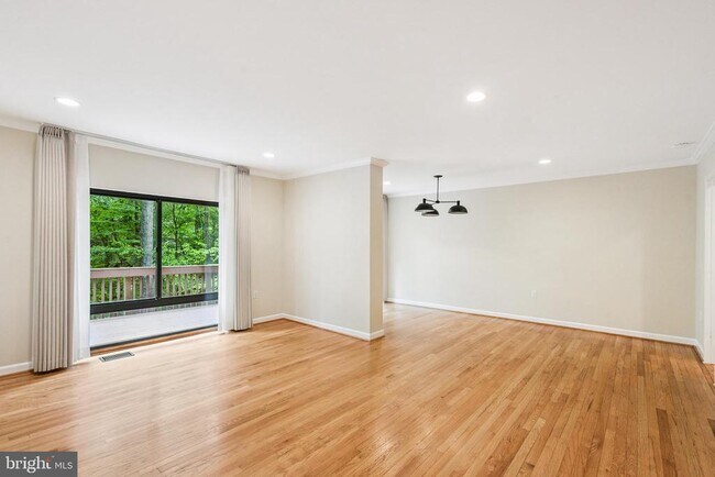 Building Photo - 8080 Inverness Ridge Rd