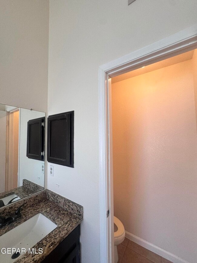 Building Photo - 7721 Waterhouse Dr