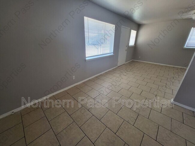 Building Photo - 3707 Fillmore