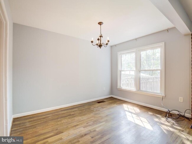 Building Photo - 1012 N Pelham St