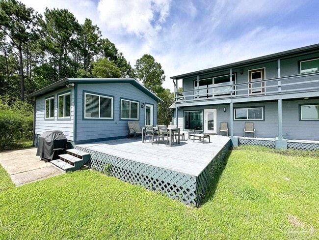 Building Photo - 3555 Mai Kai Dr