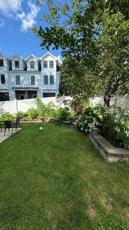 Building Photo - 343 Quarry St