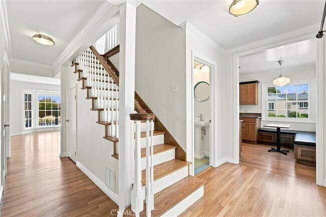 Building Photo - 1408 Harkness St