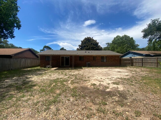 Building Photo - 3235 Auburn Pkwy