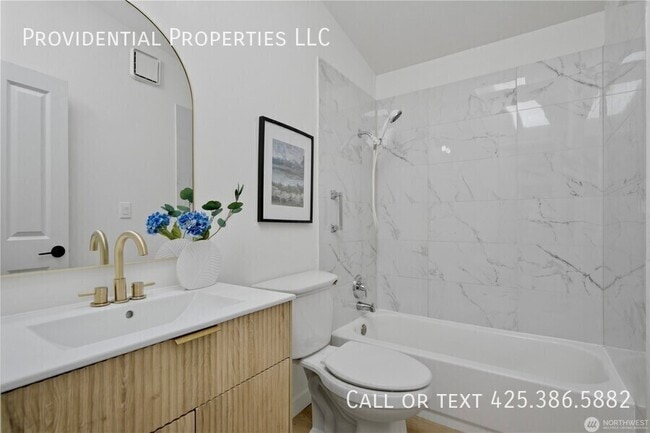 Building Photo - 527 N 200th St