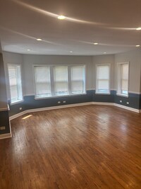 Building Photo - 7725 S Kingston Ave